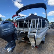 2021 Godfrey SW2086CX
